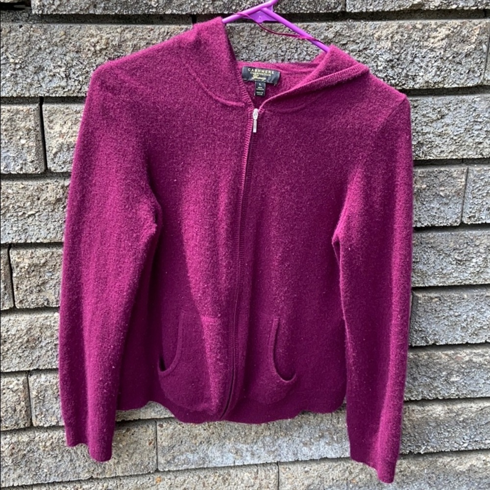 100% cashmere zip up hoodie